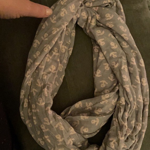 Sperry Anchor infinity scarf Delta Gamma - Picture 2 of 3